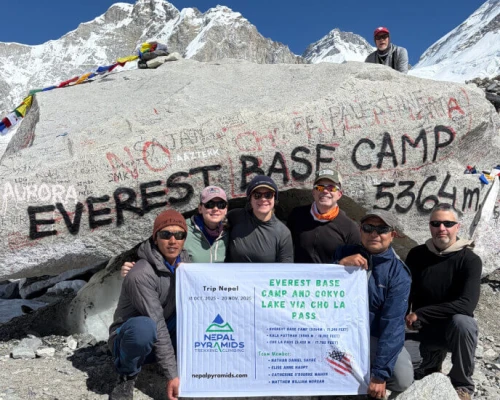 Ebc Gokyo Via Cho La Pass Anticlockwise Trekking Group At Ebc