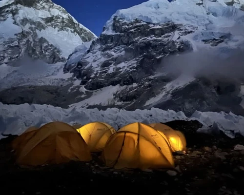 Sleeping In Ebc Trek